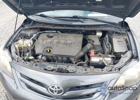 2013 Toyota Corolla S из США, поврежденный, VIN 2T1BU4EE2DC104378